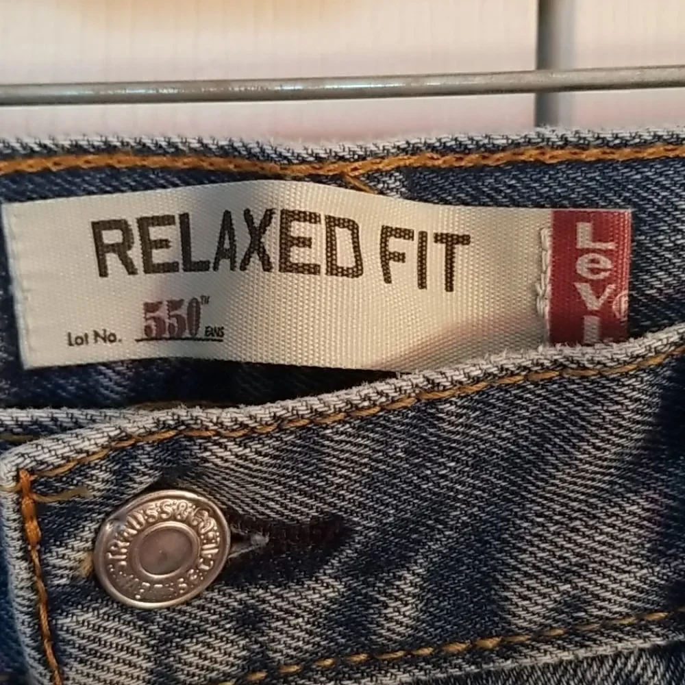 36×30 550 Levi's Relaxed Fit